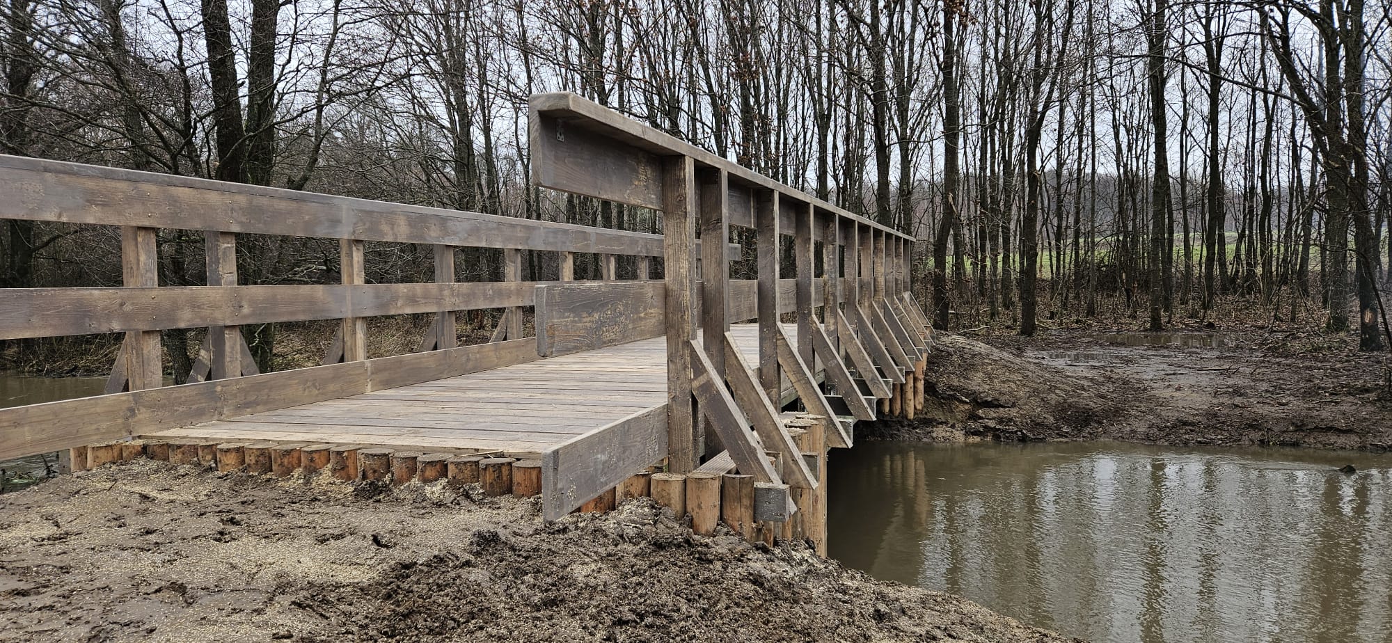Budowa kładki pieszo-rowerowej w Młynarach